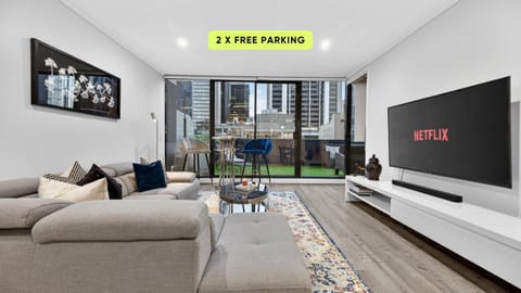 View (from property/room), View (from property/room), Balcony/Terrace, Living room, City view, City view