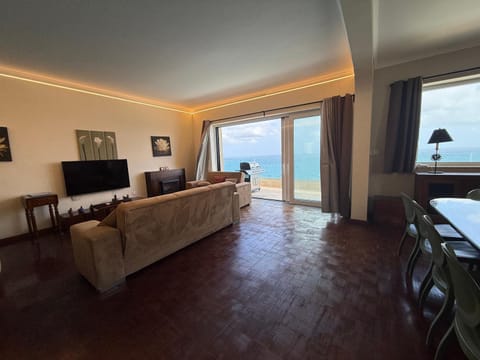 Living room, Sea view