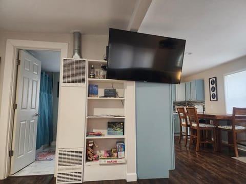 Less is Moore House in Thompsonville