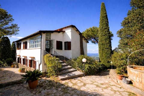 Property building, Natural landscape, Garden, Garden view