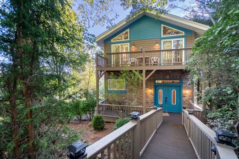 Upscale Alpine Golf Retreat Hot Tub & Game Room House in Helen