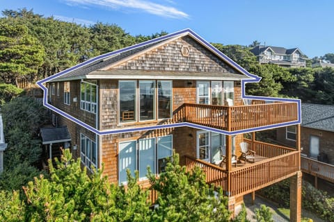 Manzanita Magic MCA#277 House in Manzanita