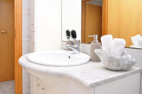 MONICA holiday house House in Villasimius