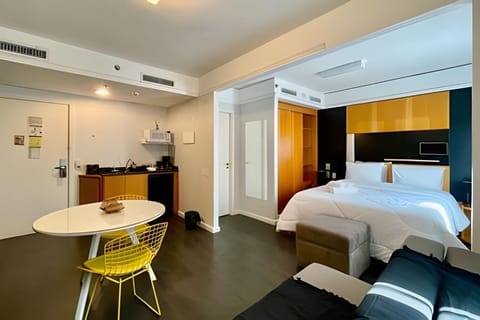 Photo of the whole room, Bedroom