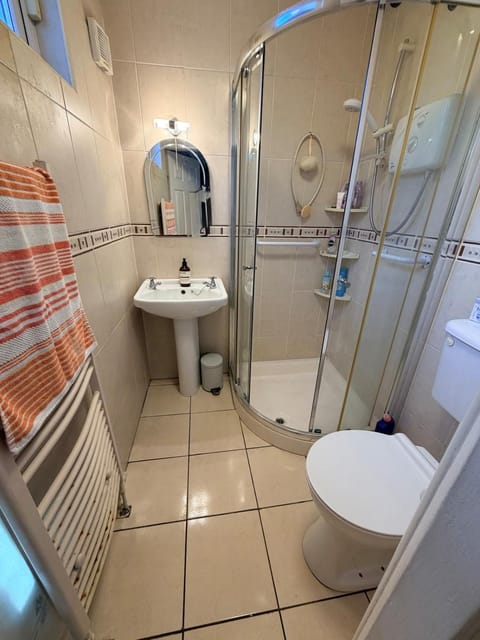 3 bedroom townhouse in great location House in Waterford City