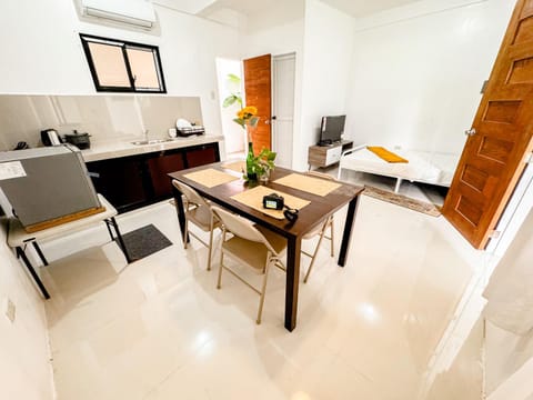 Kitchen or kitchenette, Living room, Dining area