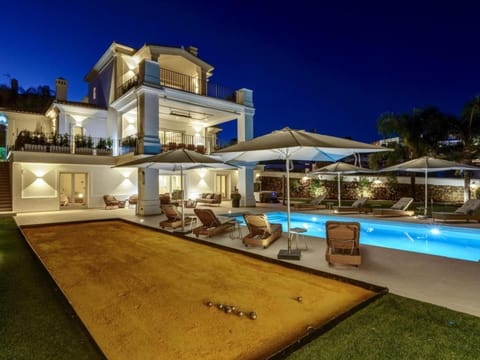 Villa de lujo vista a la montaña - 6 hab. - ES-175-55 Villa in Marbella