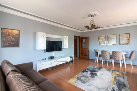 TV and multimedia, Living room, Dining area