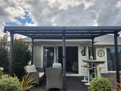 Property building, Balcony/Terrace