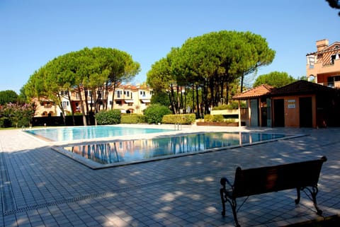 Seafront apartment with shared pool Apartment in Bibione