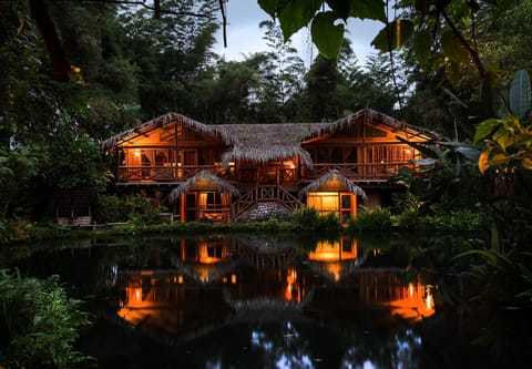 Property building, Off site, Night, Garden, Garden view, Lake view