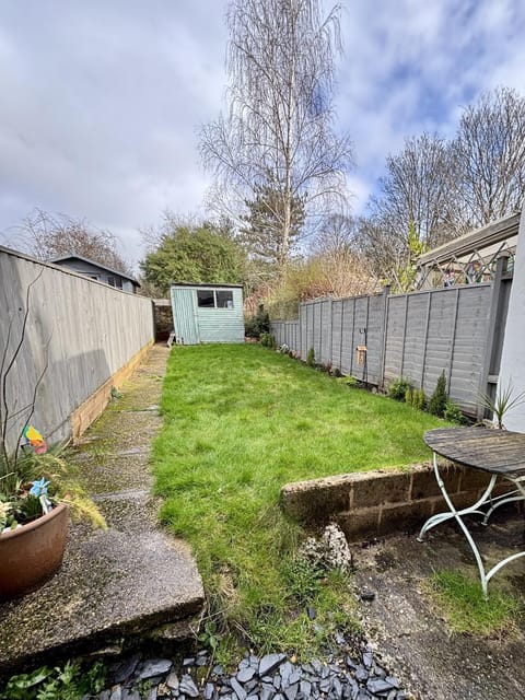 Nadder Lodge - Salisbury House in Salisbury