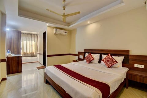 Bed, Photo of the whole room, air conditioner