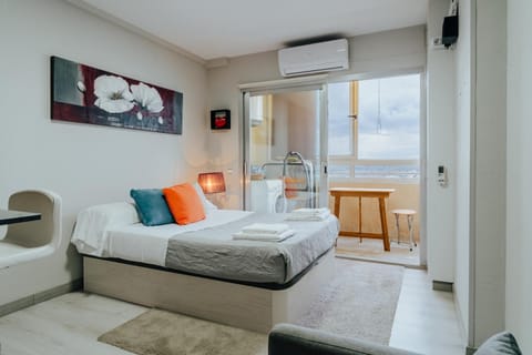 Bed, Photo of the whole room