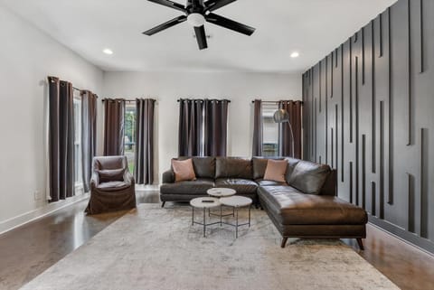 Walk the Line House in Murfreesboro