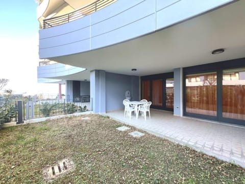Garden, Garden view, furniture