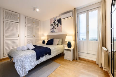 FER55D - Amplio piso 3 dormitorios en Moncloa, Madrid - Alquiler temporal Apartment in Centro