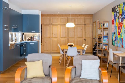Kitchen or kitchenette, Living room, Dining area
