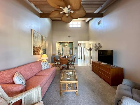 Spot manatees from your balcony Apartment in Palm Island