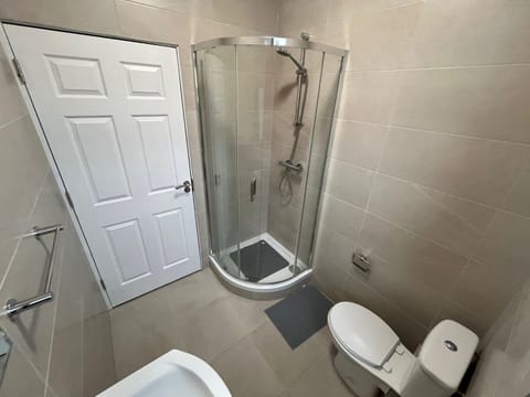 Brand New Stylish Apartment in Clifden Town Centre Apartment in Clifden