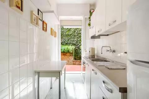 Kitchen or kitchenette, stove