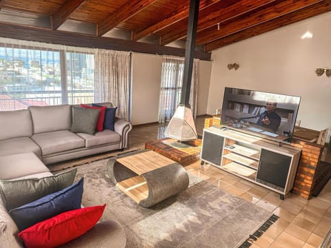 Bo-Kaap Double Room with High Ceiling Bed and Breakfast in Cape Town