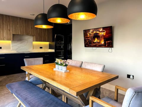 Central Haven Dingle House in Dingle