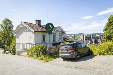 Street view, Parking