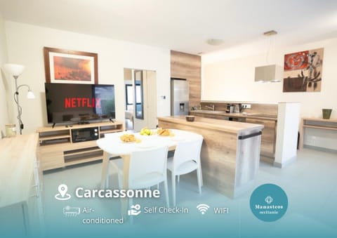 TV and multimedia, Kitchen or kitchenette, Living room, Seating area, Dining area, dishwasher, pet friendly, stove