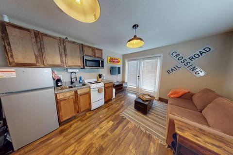 Train Themed Hobo Hideaway Near City Square Apartment in Ozark Mountains