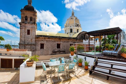 Balcony/Terrace, Landmark view