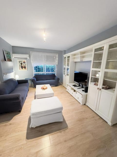 Lounge or bar