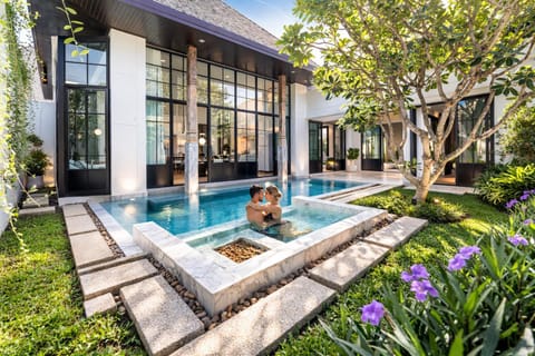 Property building, Garden, Garden view, Swimming pool