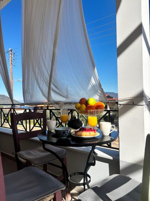 Το σπίτι της μέλισσας 1 Apartment in Tyros