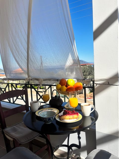 Το σπίτι της μέλισσας 1 Apartment in Tyros