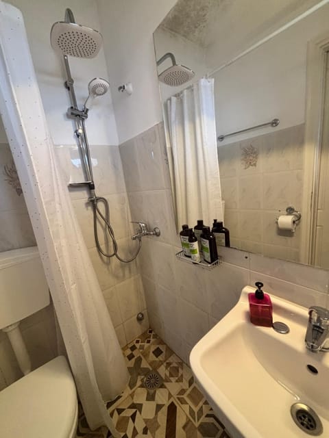 Το σπίτι της μέλισσας 1 Apartment in Tyros