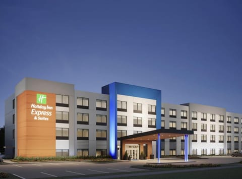 Holiday Inn Express & Suites Miami Intl Airport - 36th St by IHG Hotel in Miami Springs
