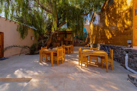 Patio, Day, Dining area