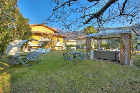 Garden, Area and facilities