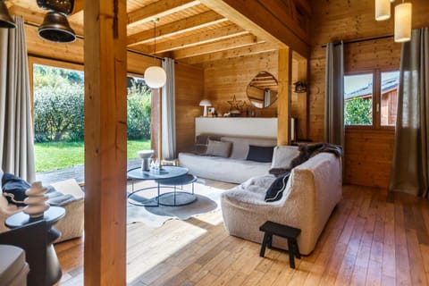 Day, View (from property/room), Living room, Seating area