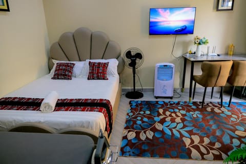 Dining area, Bedroom