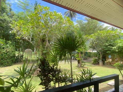 Baan Longhaad Hostel in Sala Dan