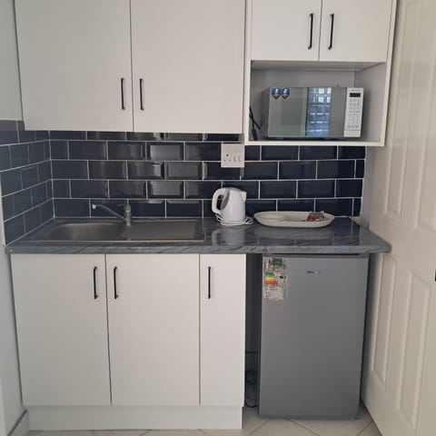 Coffee/tea facilities, Kitchen or kitchenette