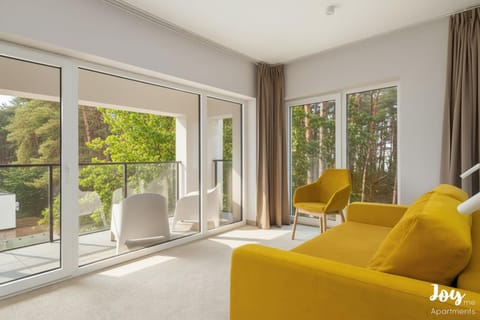 Natural landscape, View (from property/room), Balcony/Terrace, Garden view