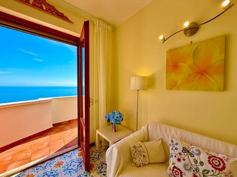 Natural landscape, Living room