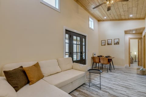 Walk to Main St! Mtn-View Getaway in Waynesville House in Waynesville