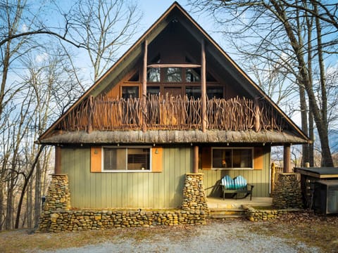 Skyline Ridge - Spectacular Views - Hot Tub - BBQ - Family Friendly House in Chalet Village