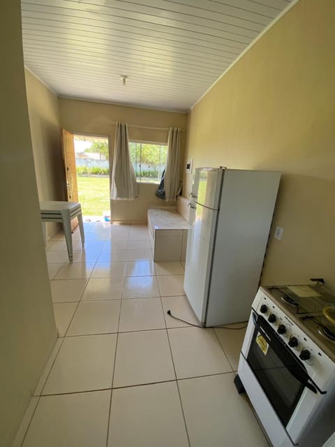 Kitchen or kitchenette, minibar, oven, pet friendly, stove