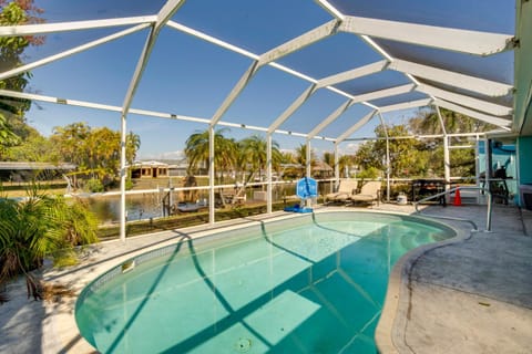 Heated Pool and Boat Dock! Port Charlotte Getaway House in Port Charlotte