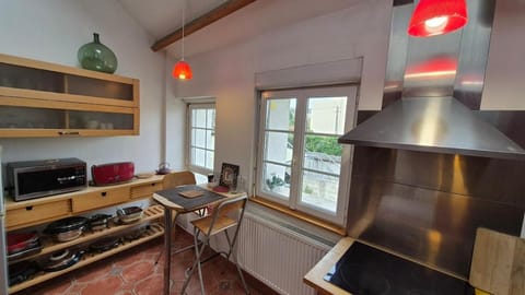 Spa et Sauna Le Roosevelt House in Château-Thierry